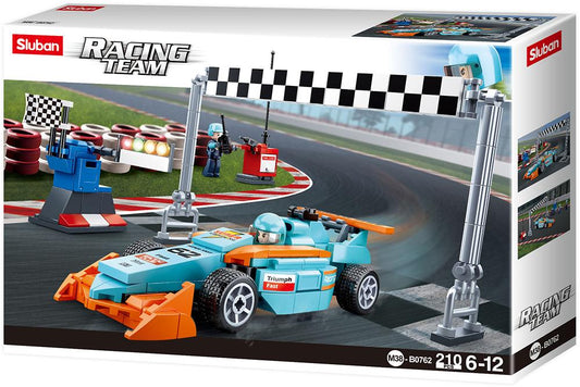 M38-B0762 - Racing car with finish line
